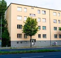 3 Zimmer Wohnung mit Balkon, bezugsfrei- direkt vom Eigentümer - Berlin Steglitz-Zehlendorf