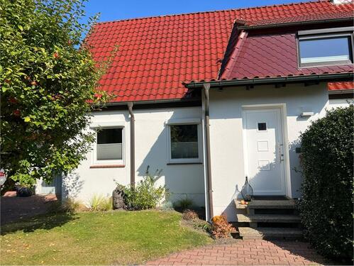 Foto - Doppelhaushälfte mit großem Eigentumsgrundstück