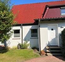 Doppelhaushälfte mit großem Eigentumsgrundstück - Lüneburg Ebensberg