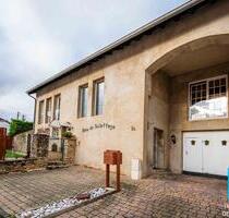 GESCHMACKVOLLES RENOVIERTES BAUERNHAUS, DORF, TENTELINGFR, NÄHE - Saarbrücken