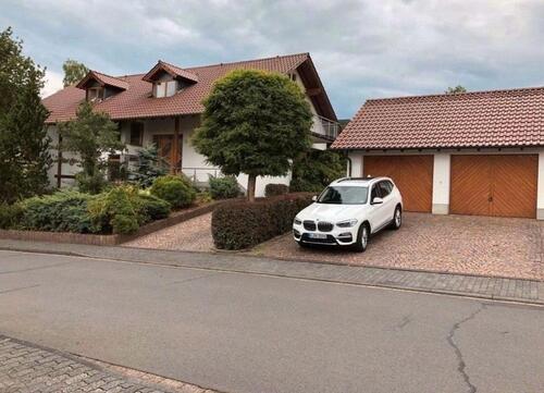 Foto - Zweifamilienhaus mit vermietete Einliegerwohnung