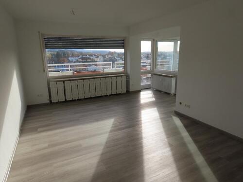 Foto - Gepflegte 3-Zimmer-Wohnung mit Balkon – zentral & hell