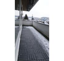 3 Zimmer DG Wohnung kernsaniert mit 30qm Dachterrasse - Wuppertal