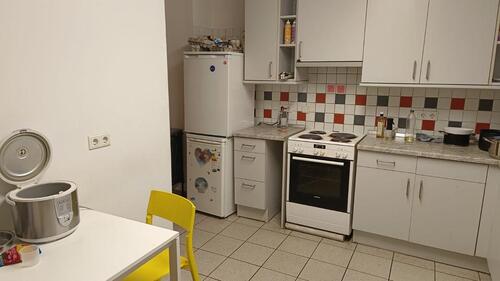 Foto - Ein voll möbliertes Zimmer zur Zwischenmiete in einer WG (ohne Ve