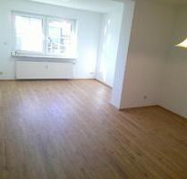 2-Zimmerwohnung mit EBK + Freisitz in sehr ruhiger Wohnlage - Hünfeld