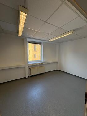 Foto - 2 Räume im Zooviertel zur Untermiete in Osteopathie-Praxis