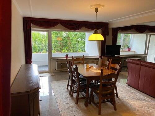 Foto - Große 3,5-Zimmer Wohnung - ruhig gelegen, direkt am Grünen