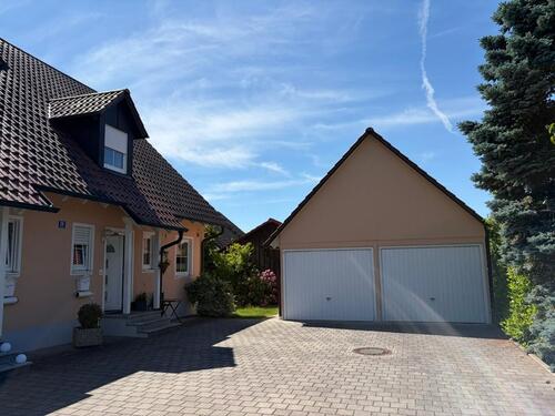 Foto - 6 Zimmer Doppelhaushälfte zur Miete in Geisenfeld