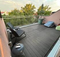 Dachgeschoss mit Terrasse und Kaminofen - Berlin Mitte