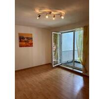 1-Zimmer-Wohnung mit Pantryküche, Balkon und Stellplatz - Wuppertal Lichtenplatz