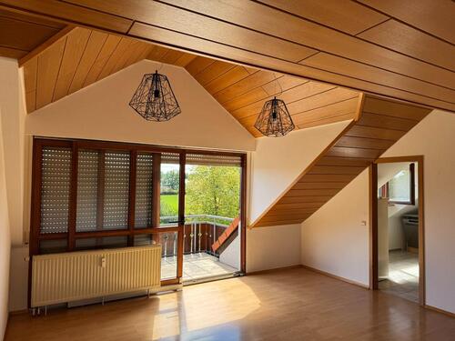 Foto - Charmante 3-Zimmer-Wohnung mit Balkon & Garage in Waldenburg