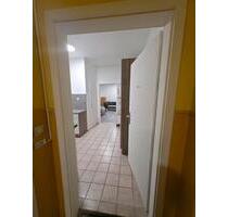 EG Wohnung 38qm frisch renoviert inkl. neuer Küche - Köln Kalk