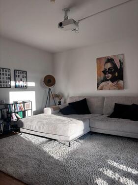 Foto - große, helle 3-Zimmer Wohnung - 900,00&nbsp;EUR Kaltmiete, ca.&nbsp; 95,00&nbsp;m&sup2;