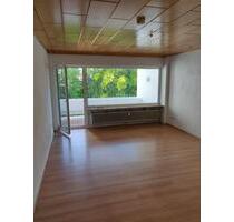 3-Zimmer Wohnung mit 3 Balkonen - zentral und doch in der Natur - Pirmasens Niedersimten