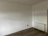Foto - 1 Zimmer + Küche + Dusche Wohnung zum Vermieten saniert