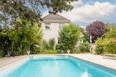 Foto - Stilvolles Architektenhaus mit Pool und Gartenparadies