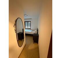 Zimmer in WG zu vermieten - 450,00&nbsp;EUR Kaltmiete, ca.&nbsp; 24,00&nbsp;m&sup2; in Pleidelsheim (PLZ: 74385)