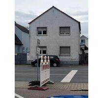 Wohnung vermieten - 850,00&nbsp;EUR Kaltmiete, ca.&nbsp; 75,00&nbsp;m&sup2; in Lampertheim (PLZ: 68623)