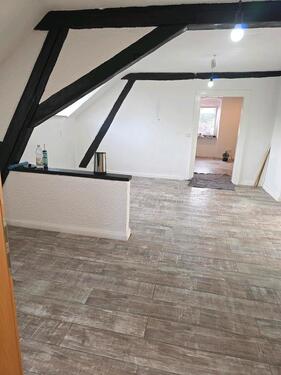 Foto - Dacheschoss wohnung - 680,00&nbsp;EUR Kaltmiete, ca.&nbsp; 122,00&nbsp;m&sup2;