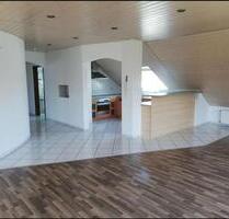 Vermietung einer wunderschönen 3,5 Raum Dachgeschosswohnung - Aalen Ebnat