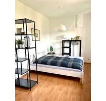 Helle, möbilierte 1,5-Zimmer Wohnung mit Aufzug in Stuttgart West