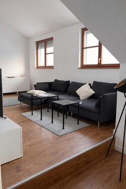 Foto - 2.5 Zimmer Dachgeschoßwohnung zur Miete in Neu-Anspach
