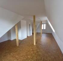 Sonniges Dachgeschoss in Beelitz