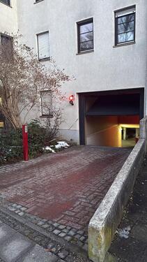 Foto - Garagenstellplatz - 100,00&nbsp;EUR Miete,