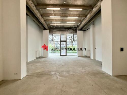 Foto - 118 m² GALLERY -STYLE 5,50m RAUMHÖHE -HAUSVOGTEIPLATZ FÜR KREATIVE & MACHER 2360,-€ NETTOKALTMIETE