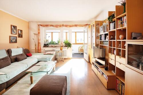 Foto - Provisionsfrei Vermietete 2-Zimmer-Wohnung mit Loggia & Garage