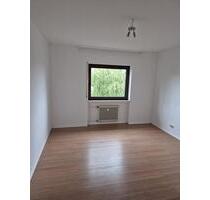 Charmante Maisonette-Wohnung mit Balkon in Rödermark-Urberach