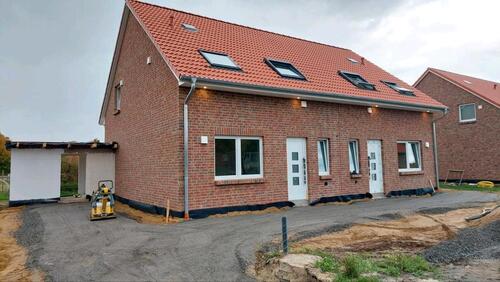 Foto - Neubau-Doppelhaushälfte in Suderbruch – 5 Zimmer, 106 m²