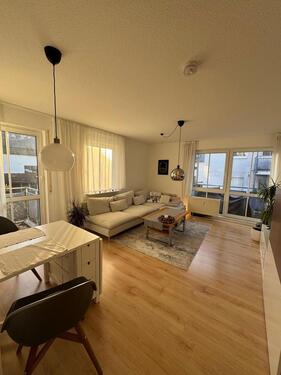 Foto - Helle 2-Zimmer-Wohnung mit 2 Balkonen in Neuhausen a.d.F.