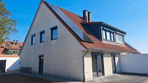 Foto - Doppelhaushälfte mit Garten komplett saniert
