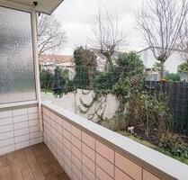 Erdgeschosswohnung mit Balkon und kleinem Gartenstück - Essen Stadtbezirk V