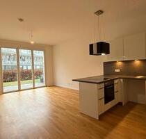 Terrasse, EBK und Stellplatz - 1.060,00&nbsp;EUR Kaltmiete, ca.&nbsp; 77,99&nbsp;m&sup2; in Nauen (PLZ: 14641)