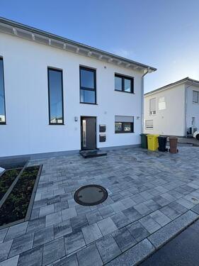 Foto - Wohnung zur Miete - 1.200,00&nbsp;EUR Kaltmiete, ca.&nbsp; 105,00&nbsp;m&sup2;