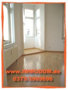 Foto - 1-Zimmer-Wohnung mit separater Küche und BALKON zu vermieten!