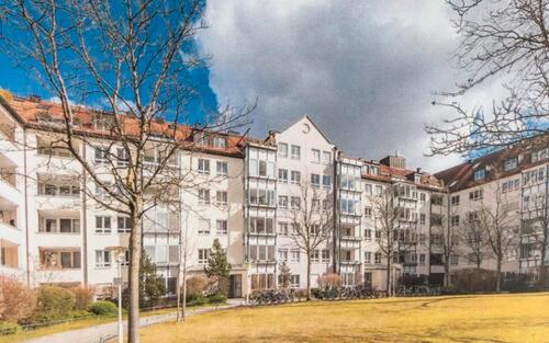 Foto - 2 Zimmerwohnung mit TG, Loggia, Innenhoflage, LaimWestend