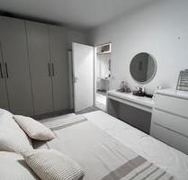 2-Zimmer-Wohnung, 63 m² Warmmiete 1100€ zur Untervermietung - Berlin Neukölln