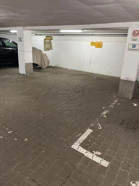 Foto - Stellplatz Garagenplatz Lagerfläche Innenstadt