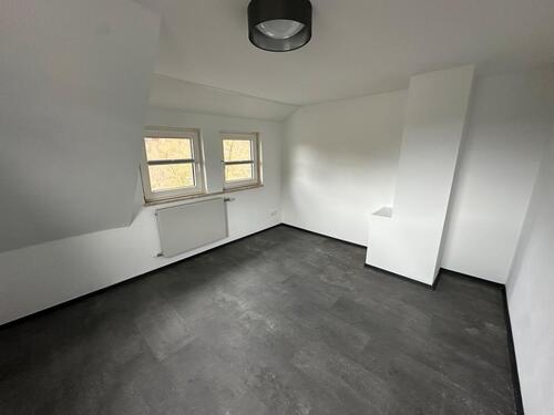 Foto - Tolle DG Wohnung 90 qm 4 ZKB Dillenburg-Niederscheld