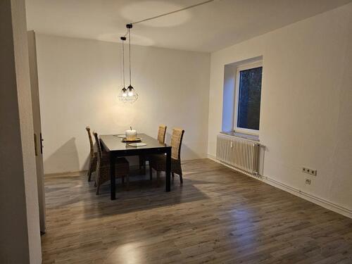 Foto - Frisch renovierte 3+1 Zimmer Wohnung, großem Wohnzimmer, ca. 81qm