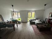 Foto - Moderne Penthouse Wohnung mit EBK und Balkon