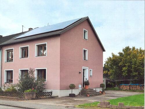 Foto - *Renditeobjekt* Zweifamilienhaus mit PV Anlage von Privat