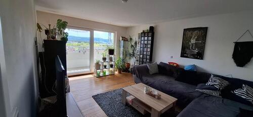 Foto - Kernsanierte 3-Zimmer-Wohnung in attraktiver Lage