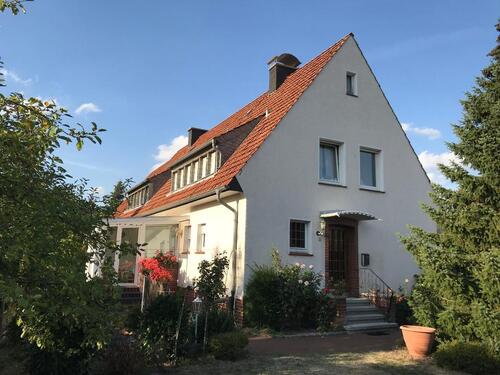 Foto - Haus in ruhiger Südlage,Wintergart.,Vollk., 2 Gar., kein Makler
