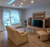 Hochwertige, möblierte 2-Zimmer-Wohnung mit Balkon & Garage - Bochum Querenburg