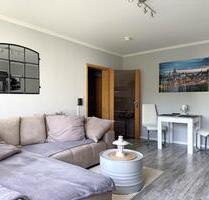 Moderne und helle 2-Zimmer Wohnung mit Balkon - Pinneberg