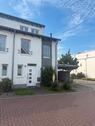 Foto - Moderne Doppelhaushälfte mit Solarthermie